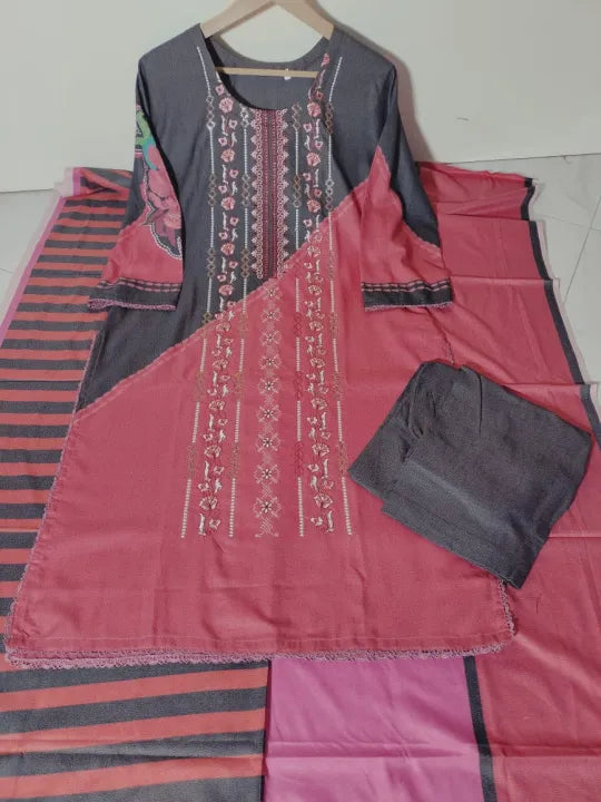 Winter Stylish And Comfertable Casual Ready To Wear Fastion Clothes